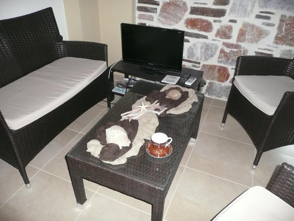 Labetia Apartments أييوي أبوستولوي المظهر الخارجي الصورة